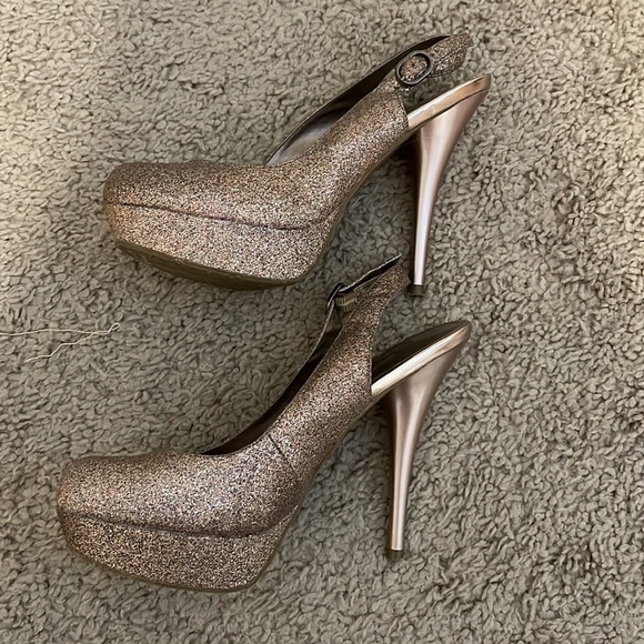 Candies glitter 4 inch heels size 8 - Picture 3 of 9